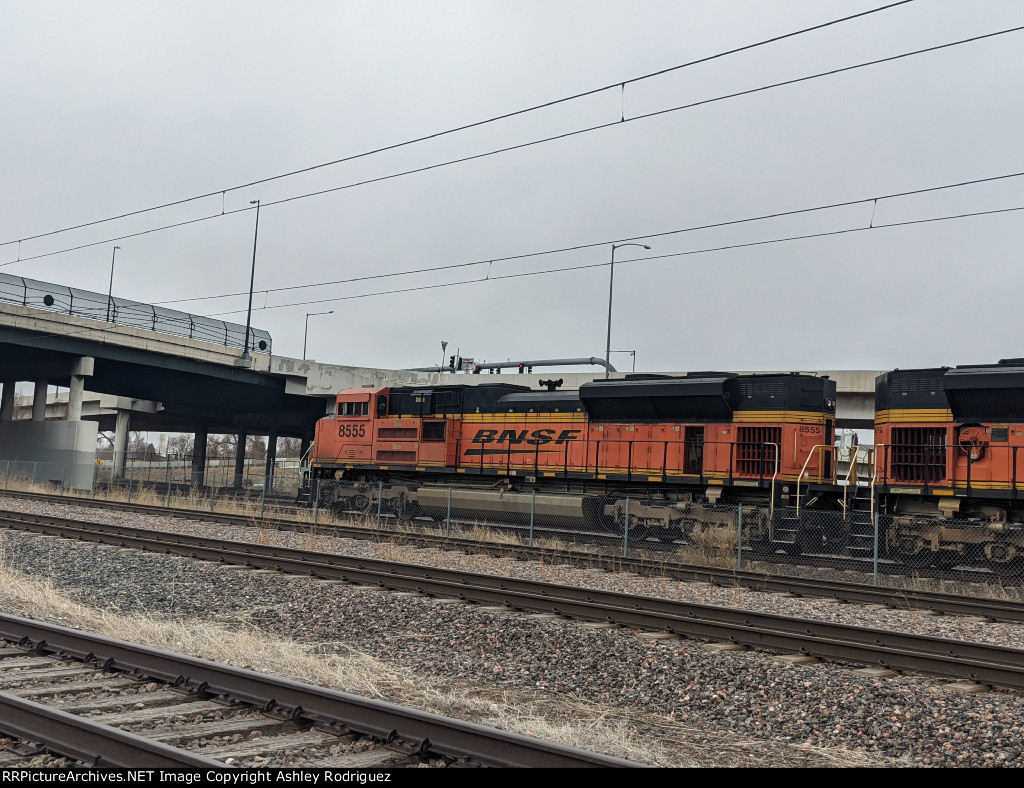 BNSF 8555